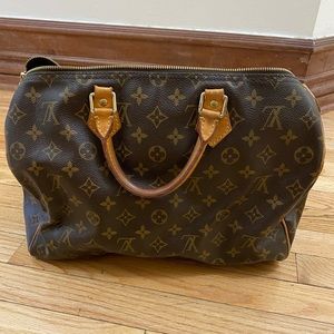 Louis Vuitton Speedy 30
